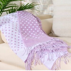 HOME REFLECTIONS Dot Throw with Fringe reversible In Lilac